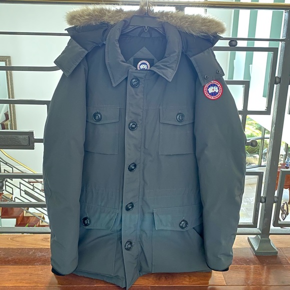 canada goose graphite color